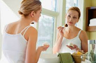 Chăm sóc da nám và tàn nhang: Sử dụng mỹ phẩm đúng cách