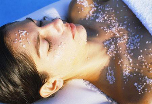 Làm đẹp từ muối thiên nhiên Làm đẹp từ muối thiên nhiên