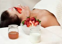 Trị nám hiệu quả với dâu tây Trị nám với dâu tây