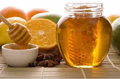 Làm đẹp với chanh và mật ong