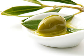 Bí quyết dưỡng da mềm mịn, trắng xinh bi quyet duong da, duong da tay